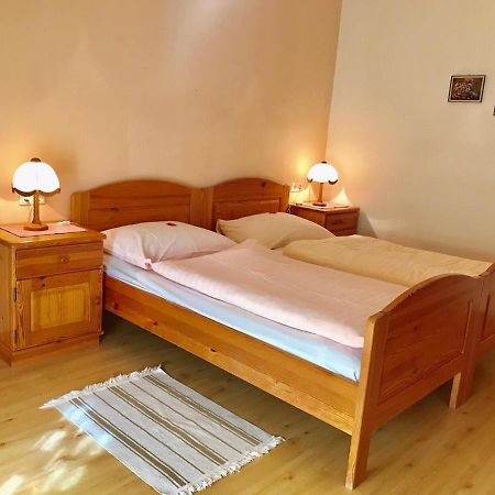 Schmautz Ferienwohnungen & Zimmer Miklauzhof Kültér fotó